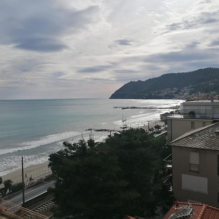 Casa Amisano Apartment Laigueglia Exterior photo